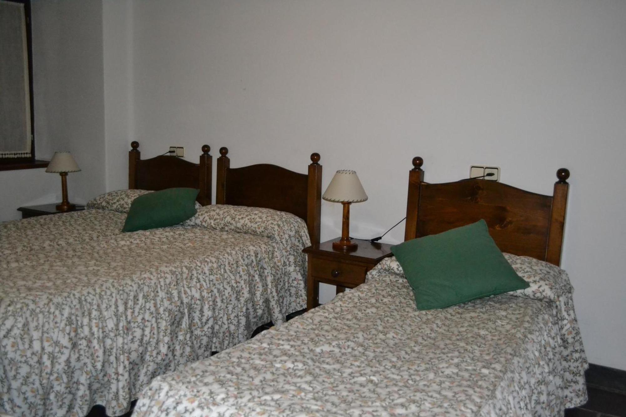 אריסטה Apartamentos Linsoles מראה חיצוני תמונה