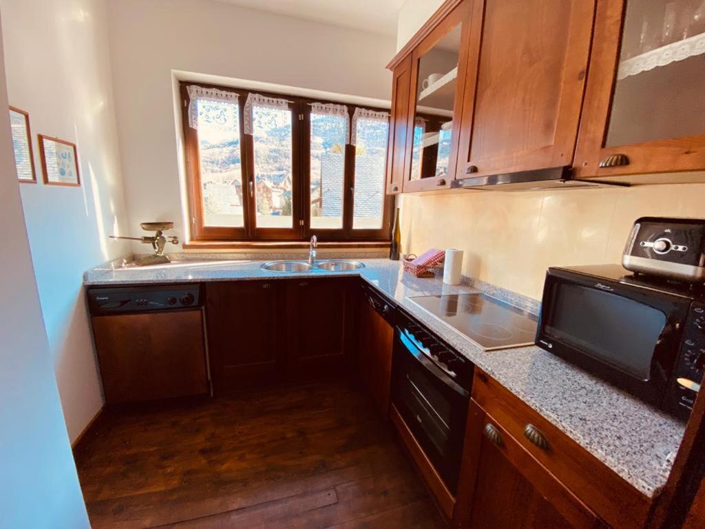 אריסטה Apartamentos Linsoles מראה חיצוני תמונה